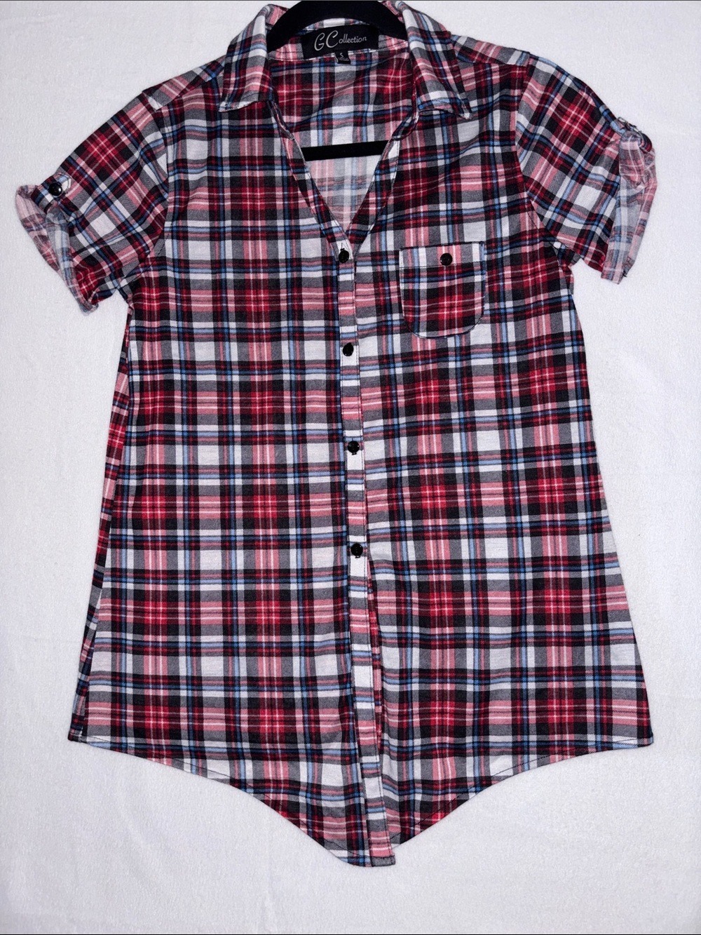 G Collection Plaid Button-Down V-Neckline Short Sleeve Collar Shirt
